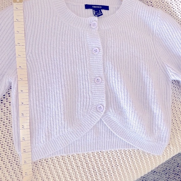 Cardigan / Cropped top long sleeve in light purple from Forever 21 - Picture 4 of 4